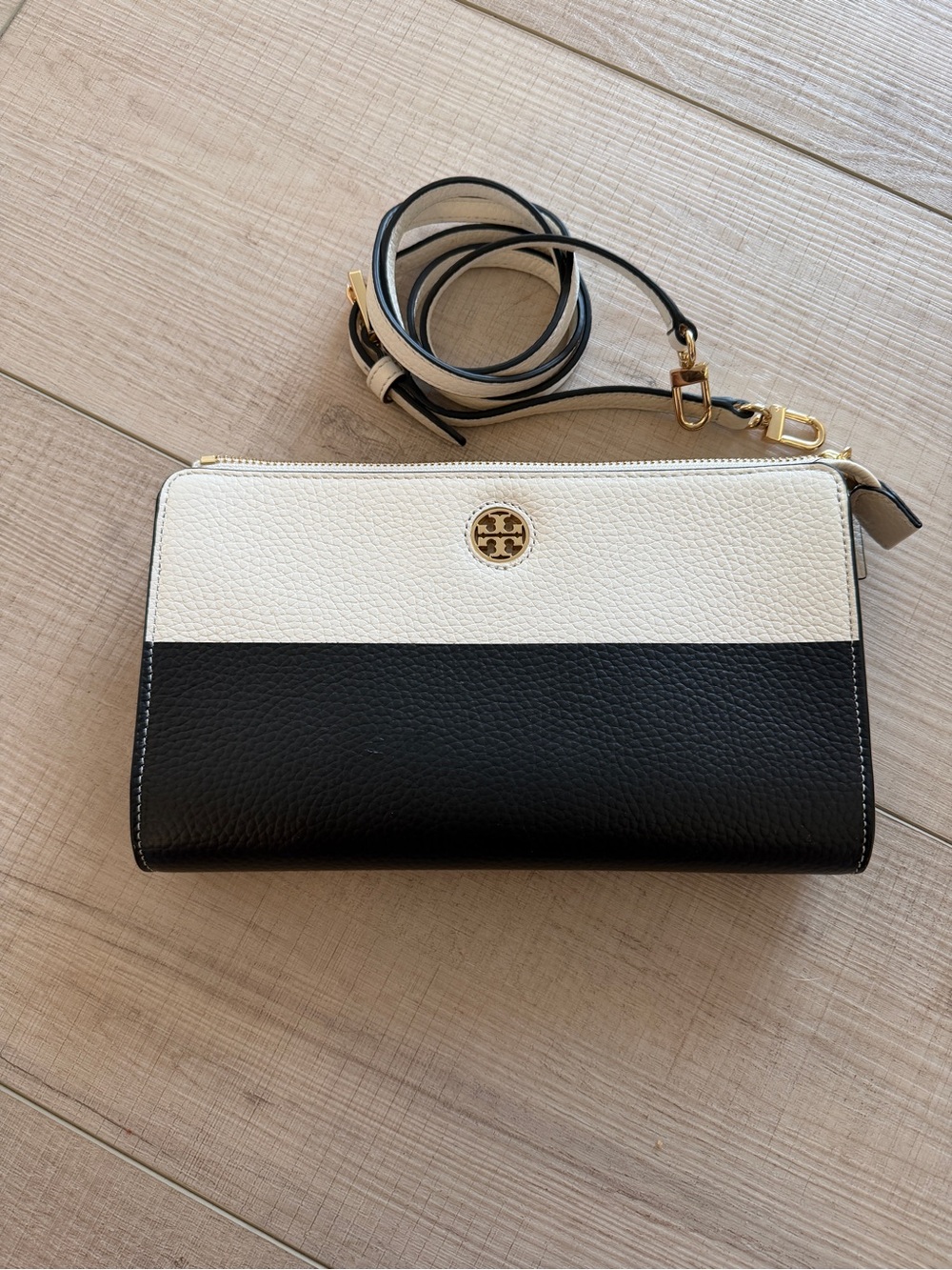Tory Burch Black & White Colorblock Crossbody Bag